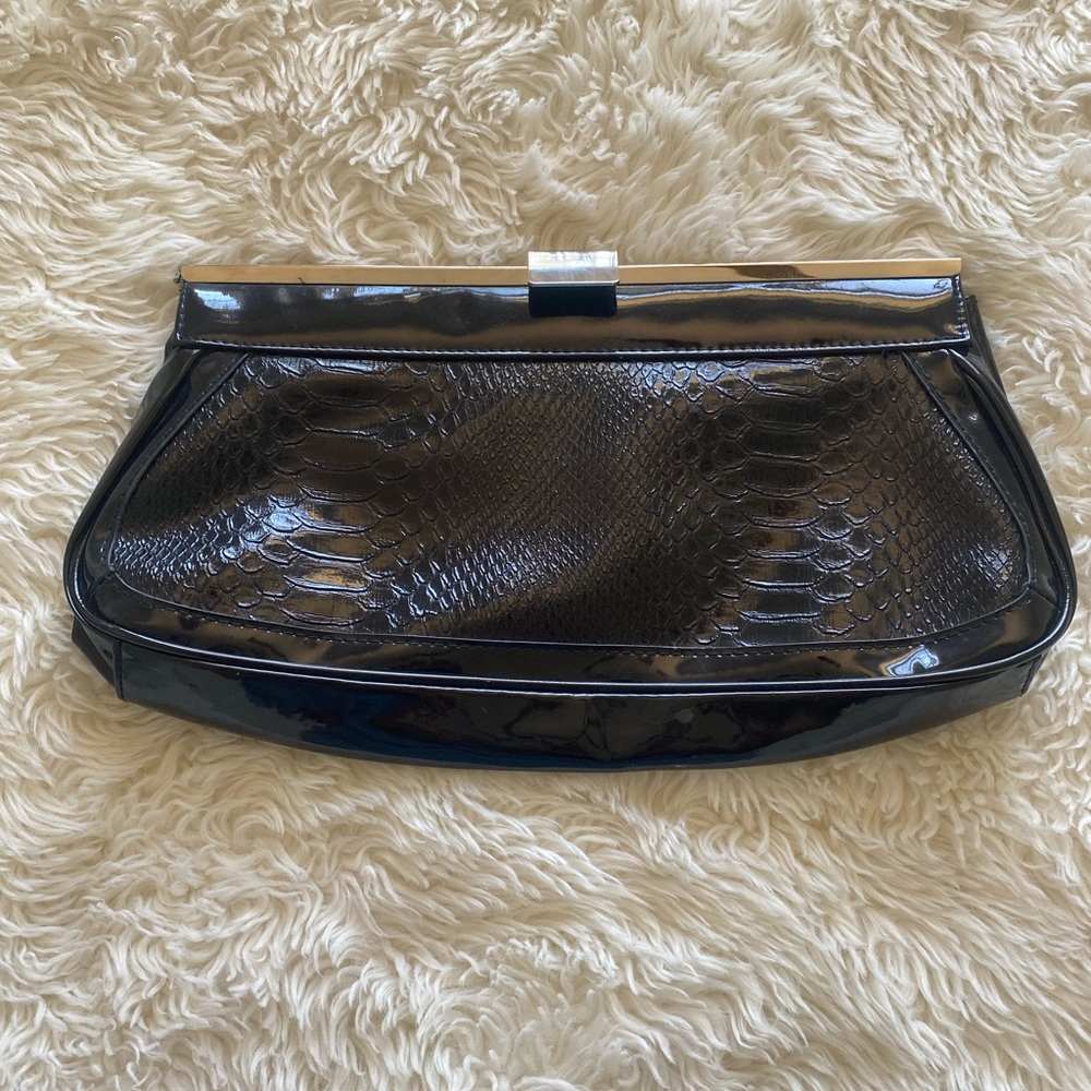 Black Croc 90s Style Vinyl Clutch Purse with Silver Trim